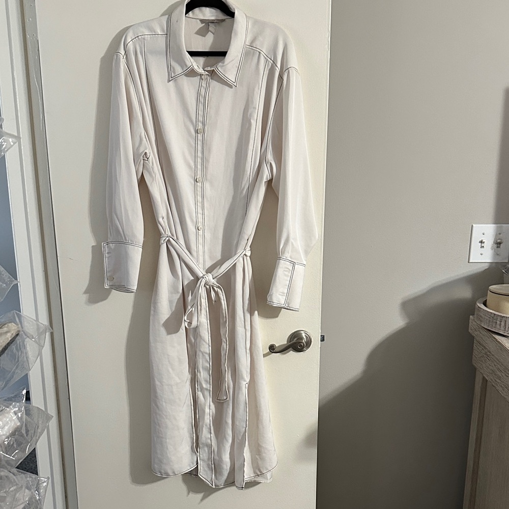 H&M Cream Button-Front Midi Shirt Dress with Waist Tie